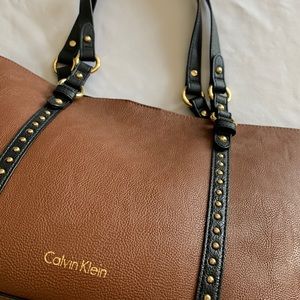 Calvin Klein Everyday Tote Bag with Magnetic snap